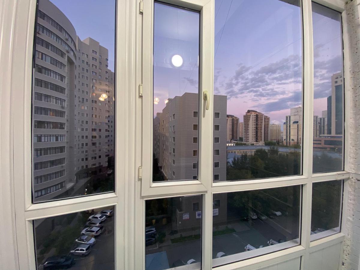 Apartment in the city centre Astana Eksteriør bilde